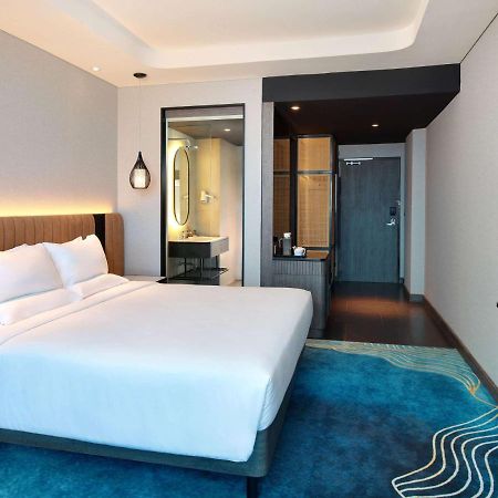 Novotel Yogyakarta International Airport Kulon Progo Temon エクステリア 写真