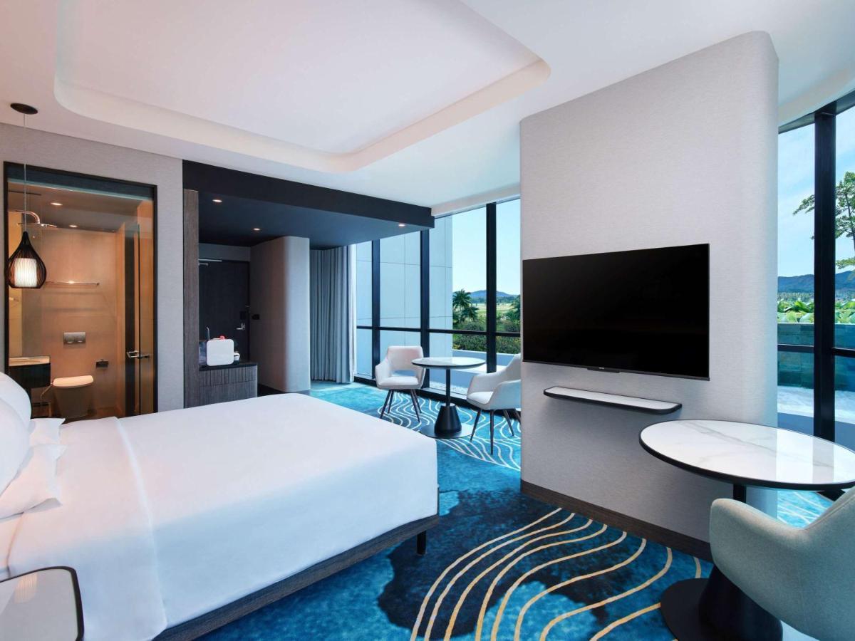 Novotel Yogyakarta International Airport Kulon Progo Temon エクステリア 写真